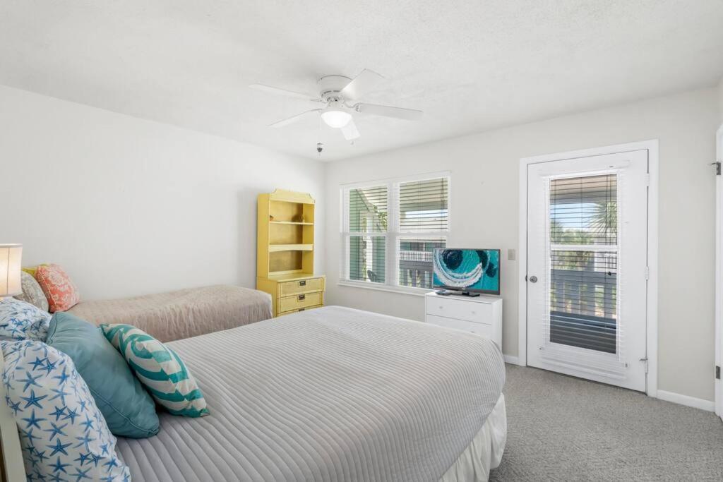 New! Steps To White Sand Beaches! Pool & Grill! 2Br 2Ba Panama City Beach Zewnętrze zdjęcie