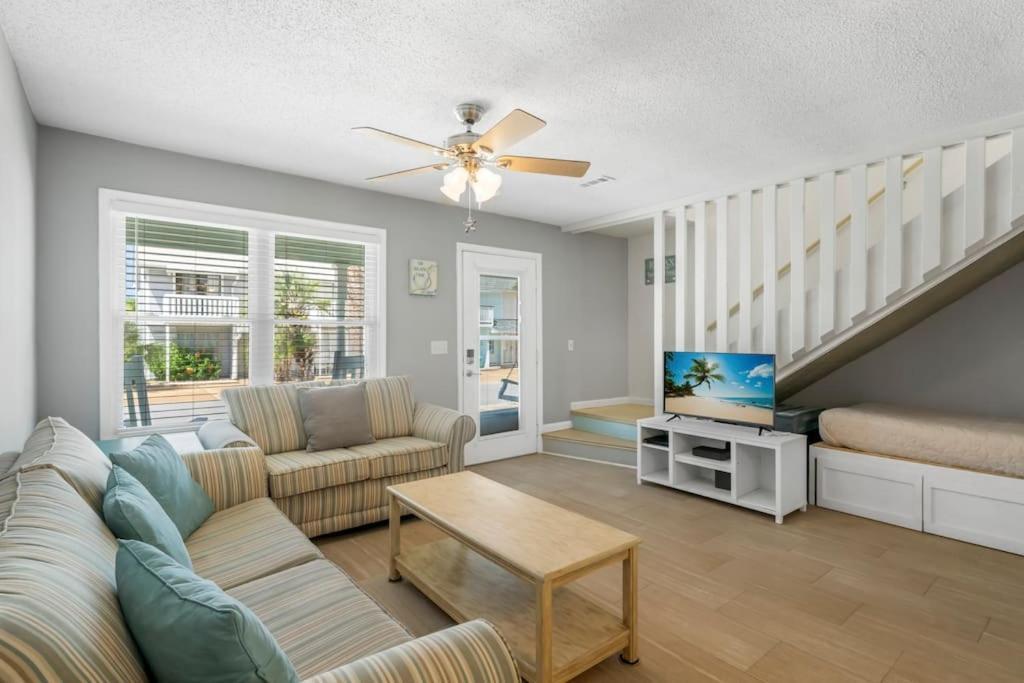 New! Steps To White Sand Beaches! Pool & Grill! 2Br 2Ba Panama City Beach Zewnętrze zdjęcie